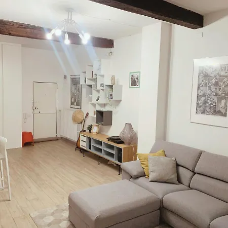 Apartment Premium In The Center - Via Orfeo 12